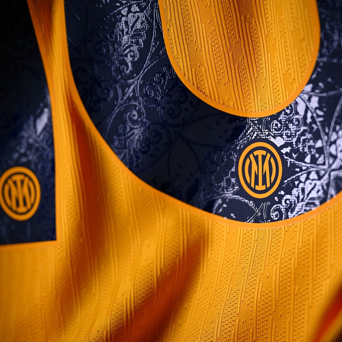 im nike herren drittes set spiel-trikot 202425 with custom printing-Kollektion | Inter Fanshop entdecken